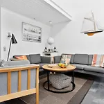 Hermanda - 100m To The Fjord By Interhome *
