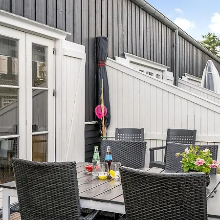 Hermanda - 100m To The Fjord By Interhome